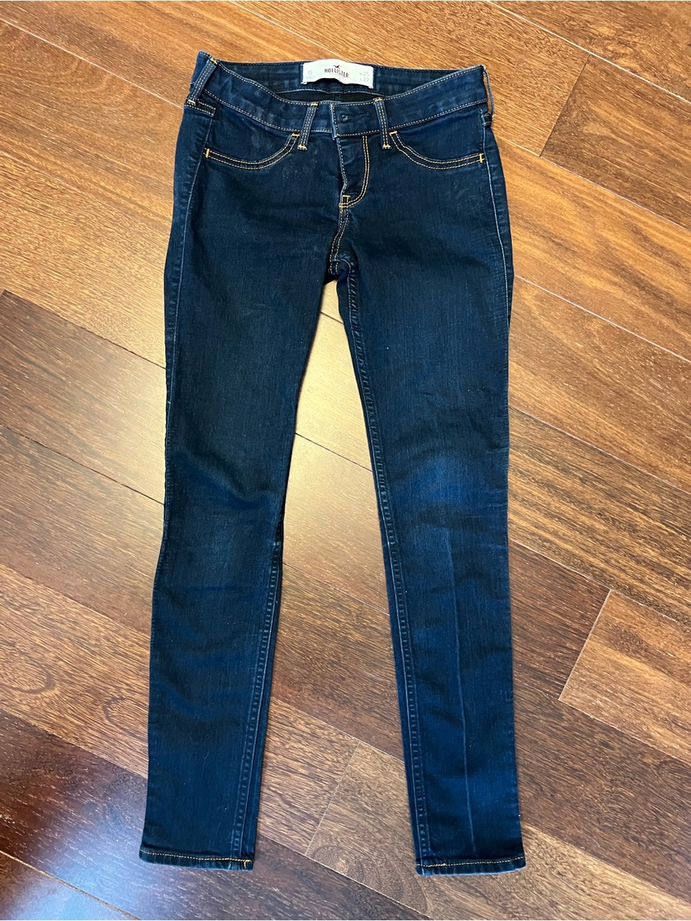 Hollister Women’s Indigo Skinny Jeans